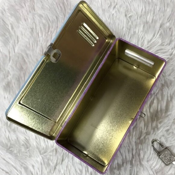 Looney Toons Tweety Bird 'Cute As Can Be!' Locker Tin Coin Bank w/ Lock and Keys - Picture 9 of 10